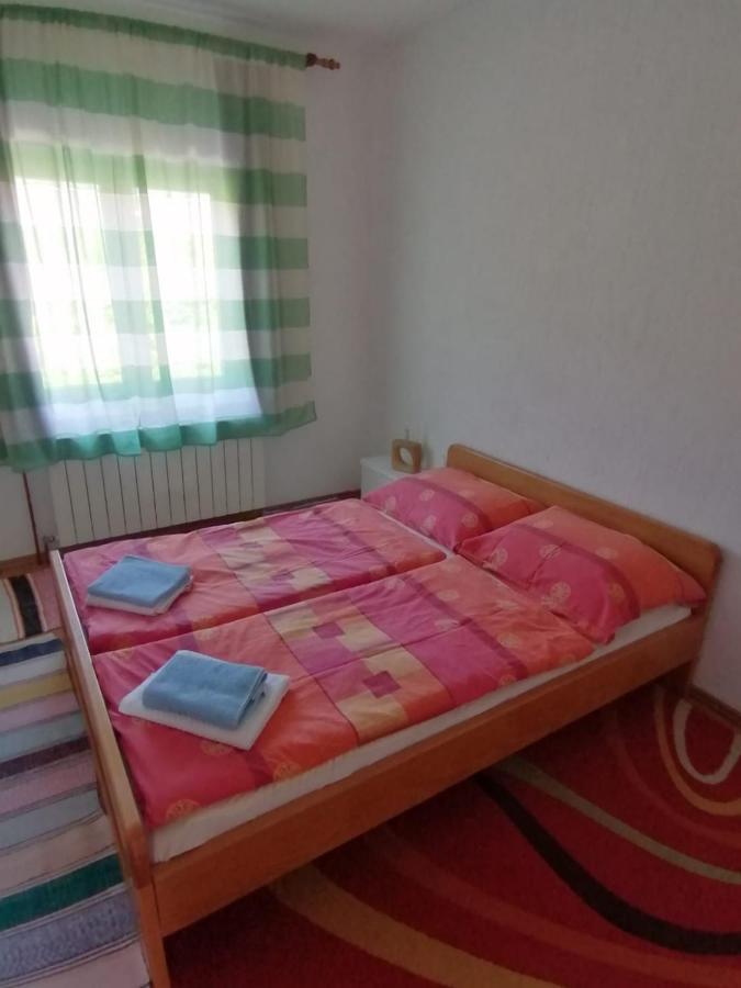Apartman Juka Krasno Polje Exterior photo